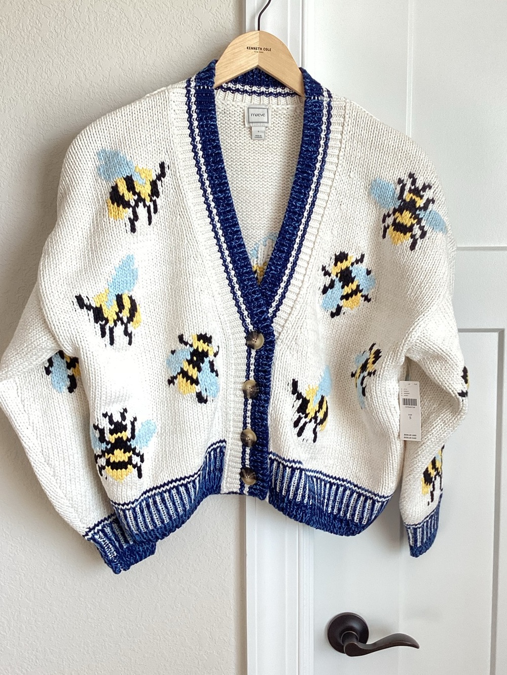 Anthropologie Bee Cardigan Sweater Maeve Icon Chunky New Small Ivory Bumblebee - Picture 4 of 12